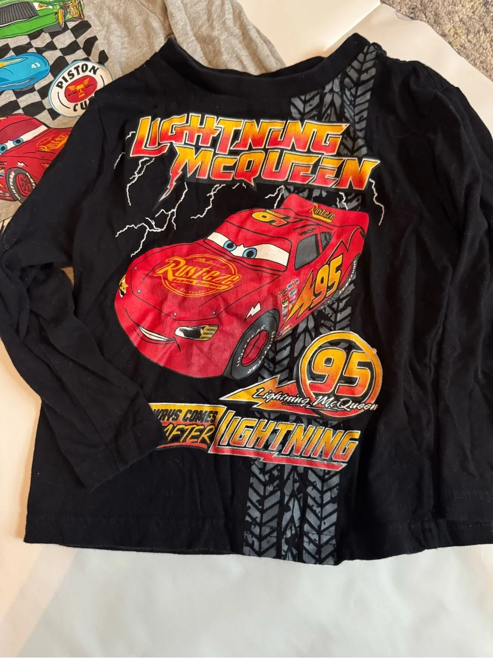 Disney Lightning McQueen Kids Long-Sleeve Tee - Black/Grey bundle